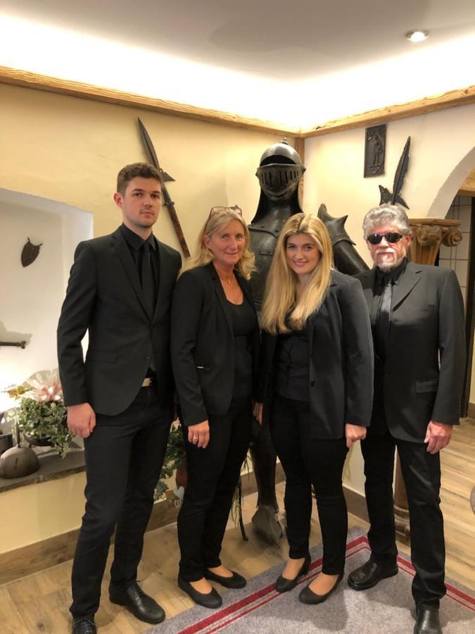 ホテル ロスルヴィルト キルヒベルク・イン・チロル エクステリア 写真
